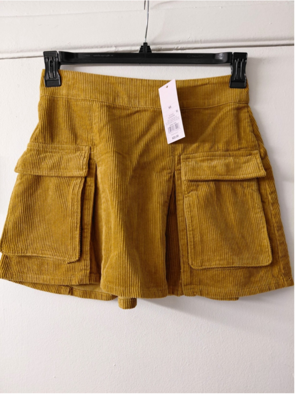 Ladies Wild Fable XS Corduroy Tan Brown Mini Skirt Ruffled Zip Pockets NWT